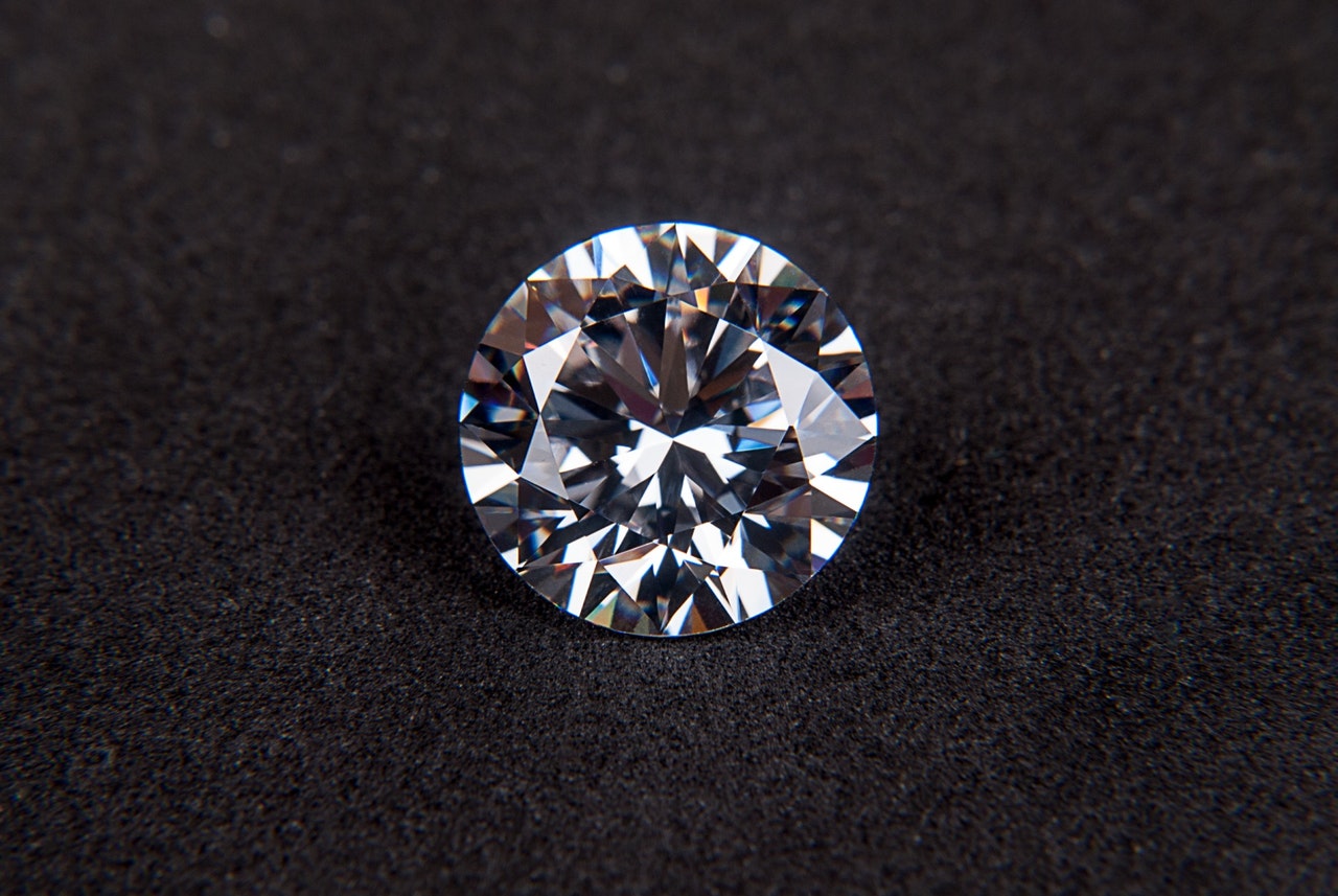 diamond-gem-cubic-zirconia-jewel-68740