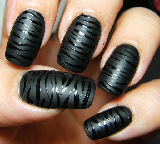 black-zebra-nails-deez-nailz-91